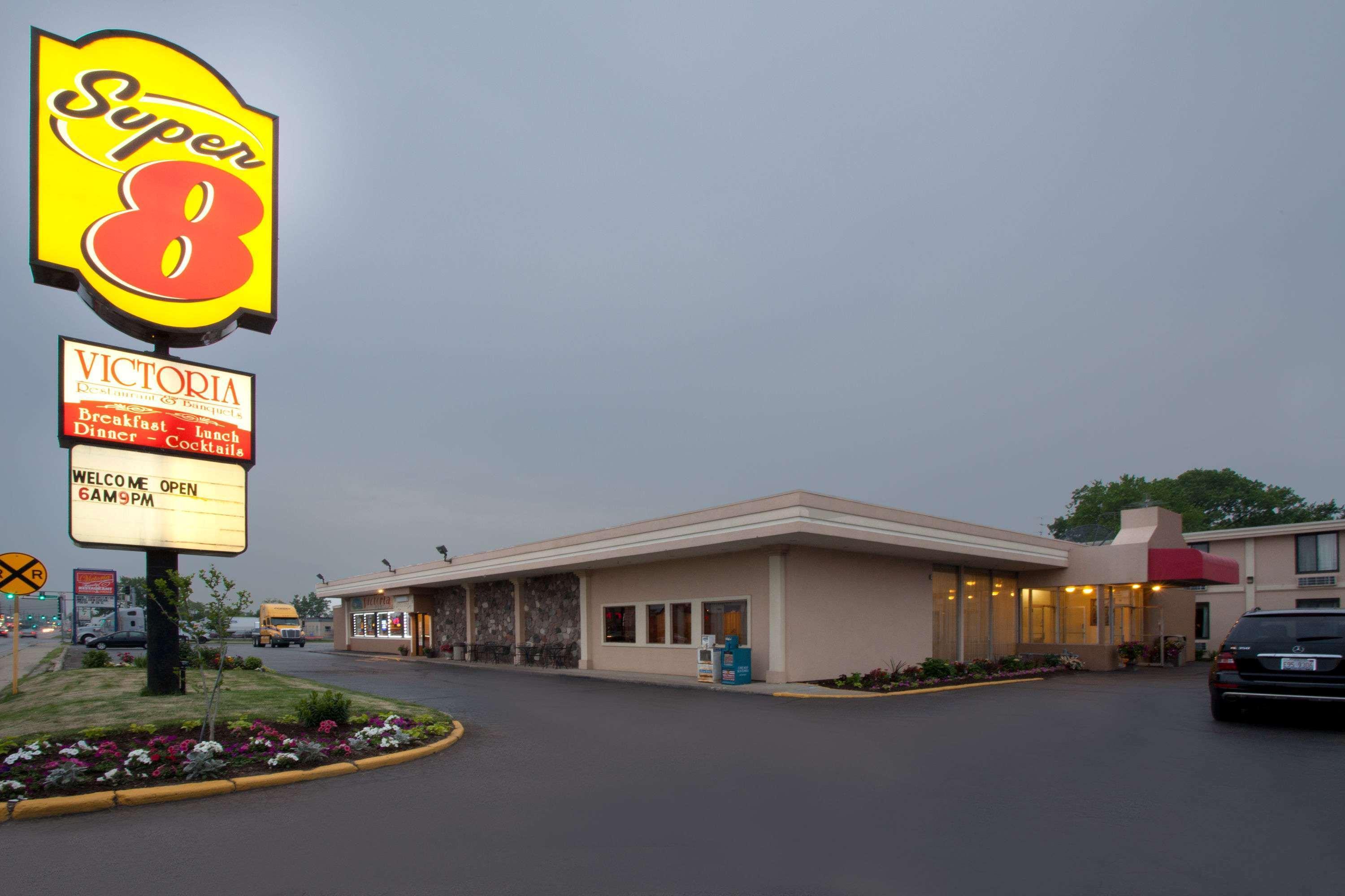 Super 8 By Wyndham Chicago Northlake O'Hare South Exteriér fotografie